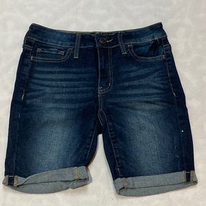 NEVER WORN Bermuda Shorts